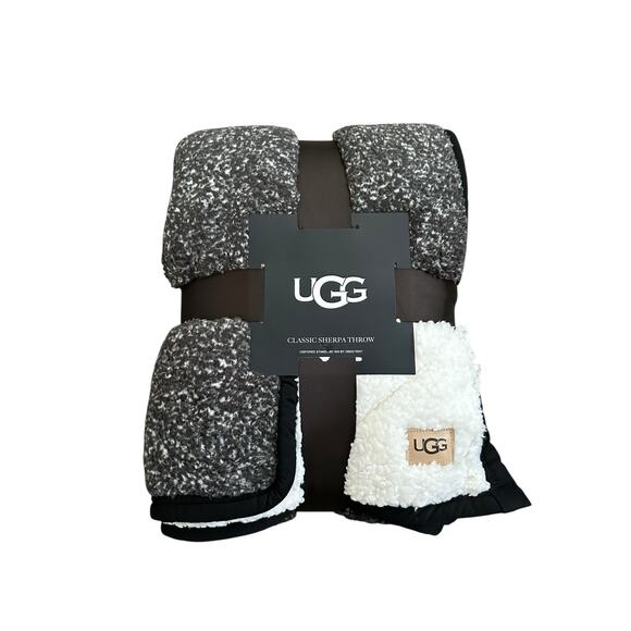 UGG Melange Sherpa Throw 50" x 70" Color: Off Black New - Picture 1 of 5
